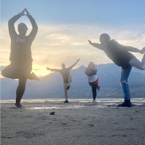 Meet your Posher, Paula - Picture 2 of 6